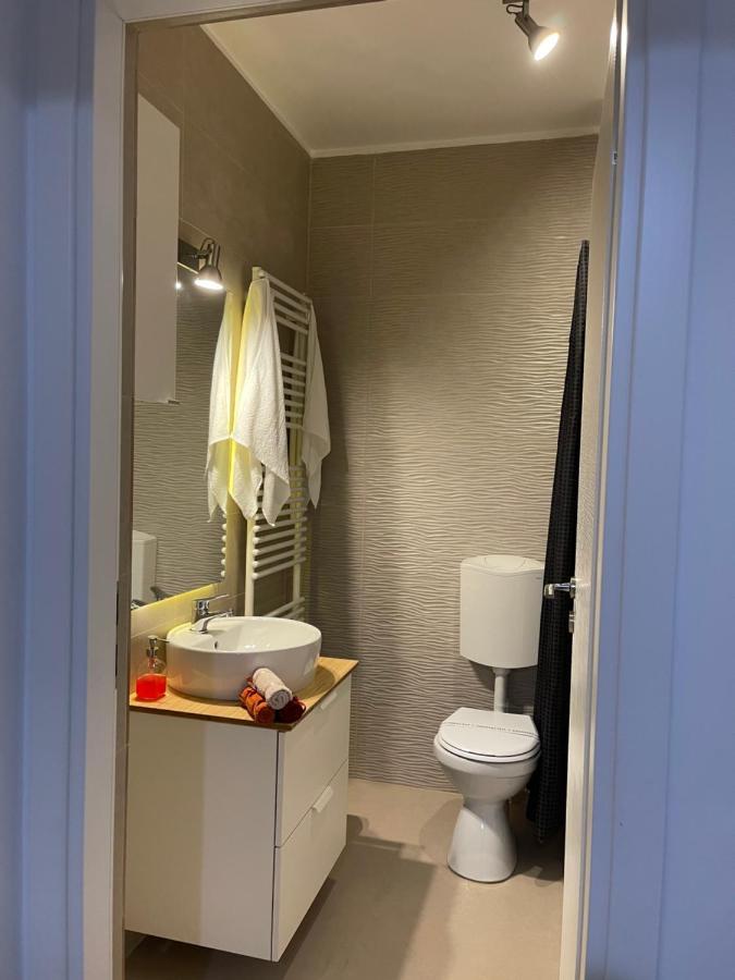 Gold Luxury Apartment Close To Presidential Palace Bucureşti Ngoại thất bức ảnh