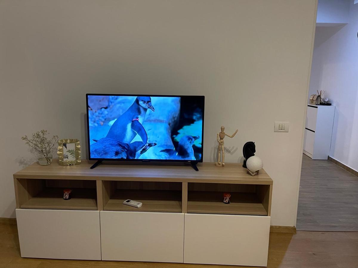Gold Luxury Apartment Close To Presidential Palace Bucureşti Ngoại thất bức ảnh